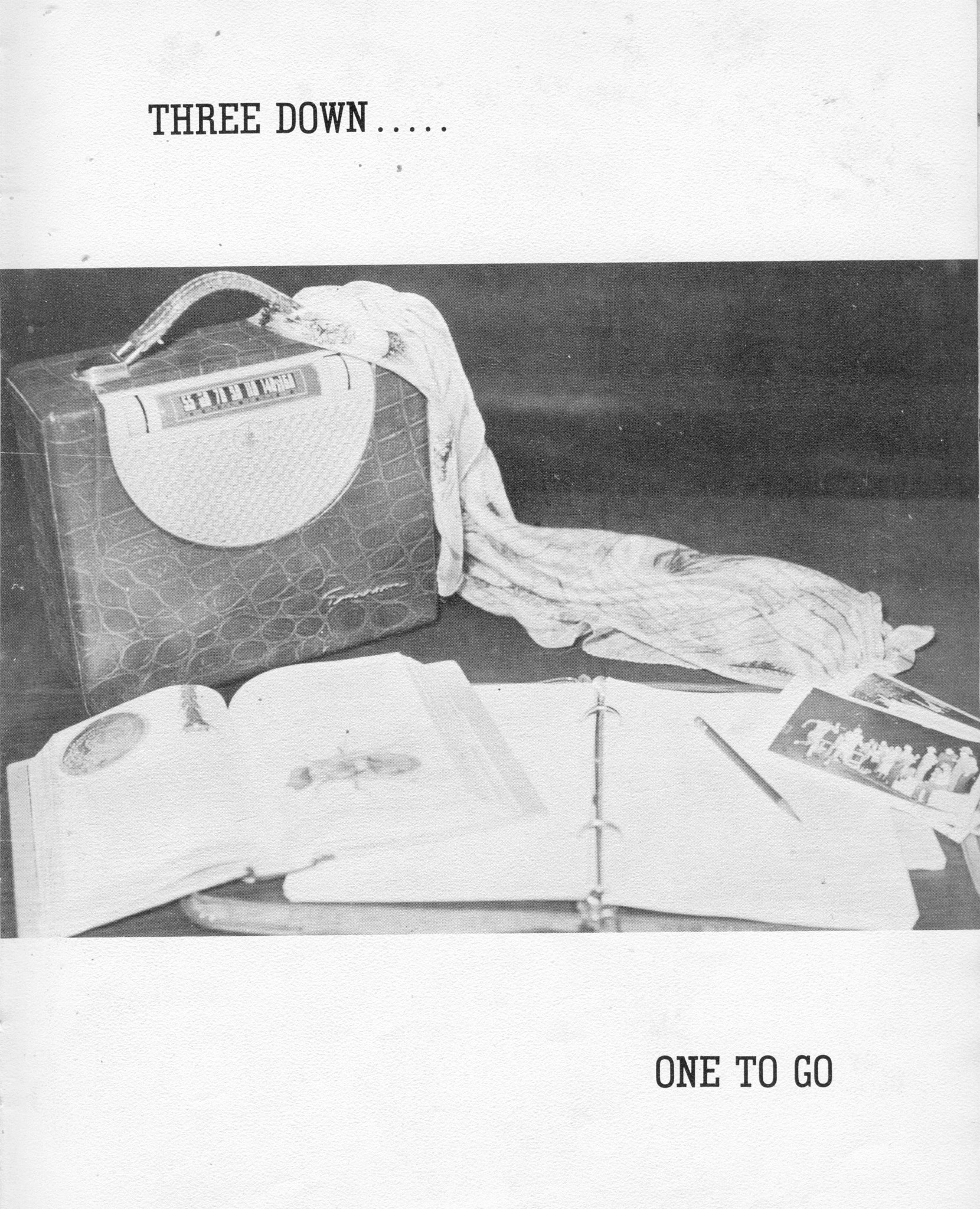 ../../../Images/Large/1952/Arclight-1952-pg0025.jpg