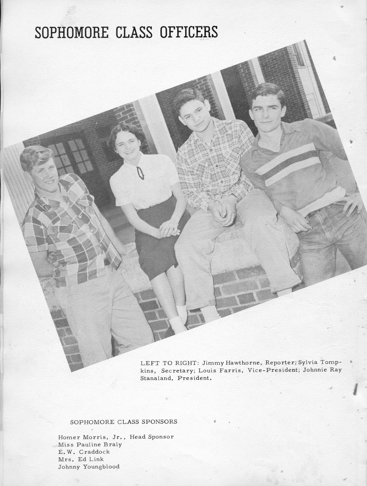 ../../../Images/Large/1952/Arclight-1952-pg0034.jpg