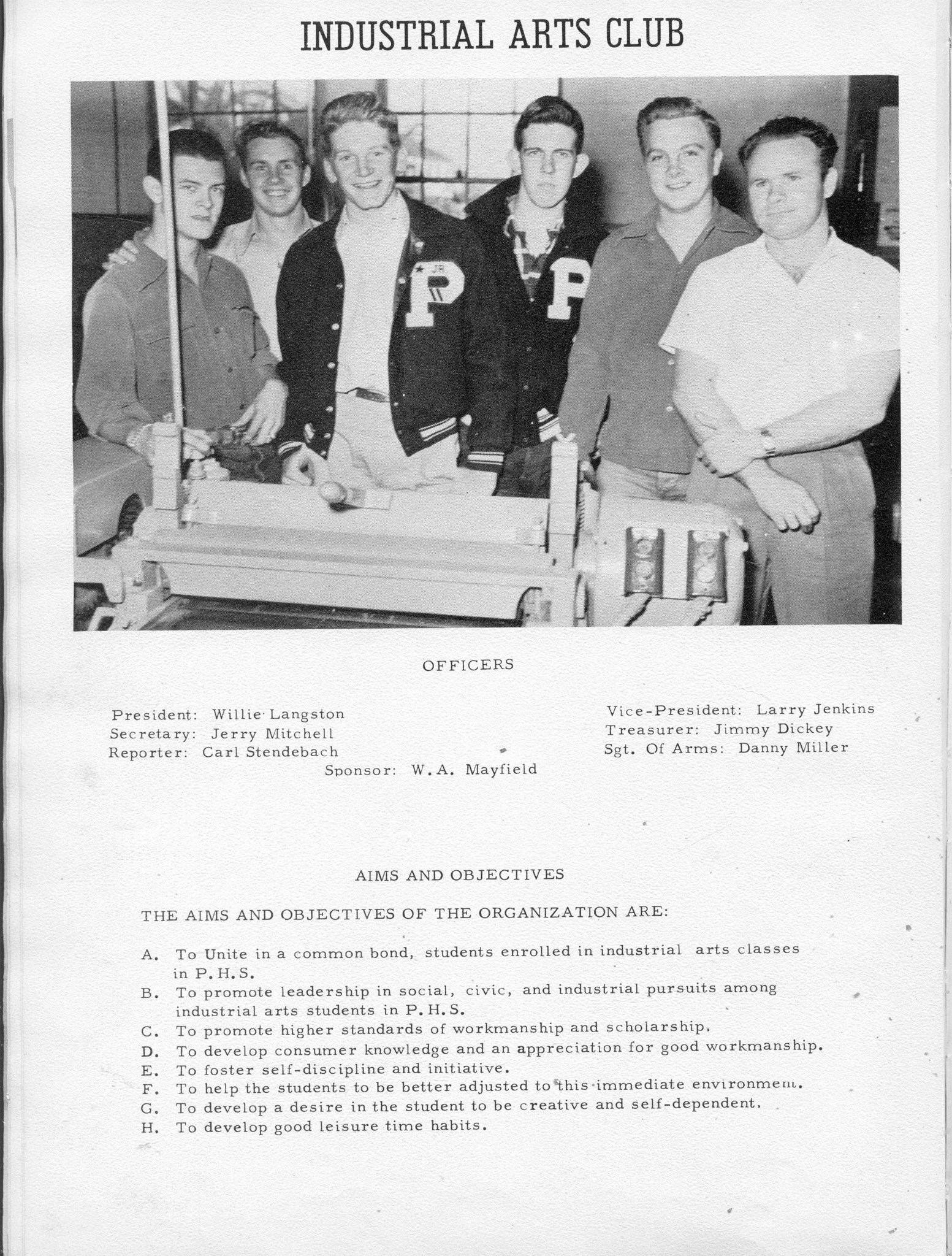 ../../../Images/Large/1952/Arclight-1952-pg0066.jpg